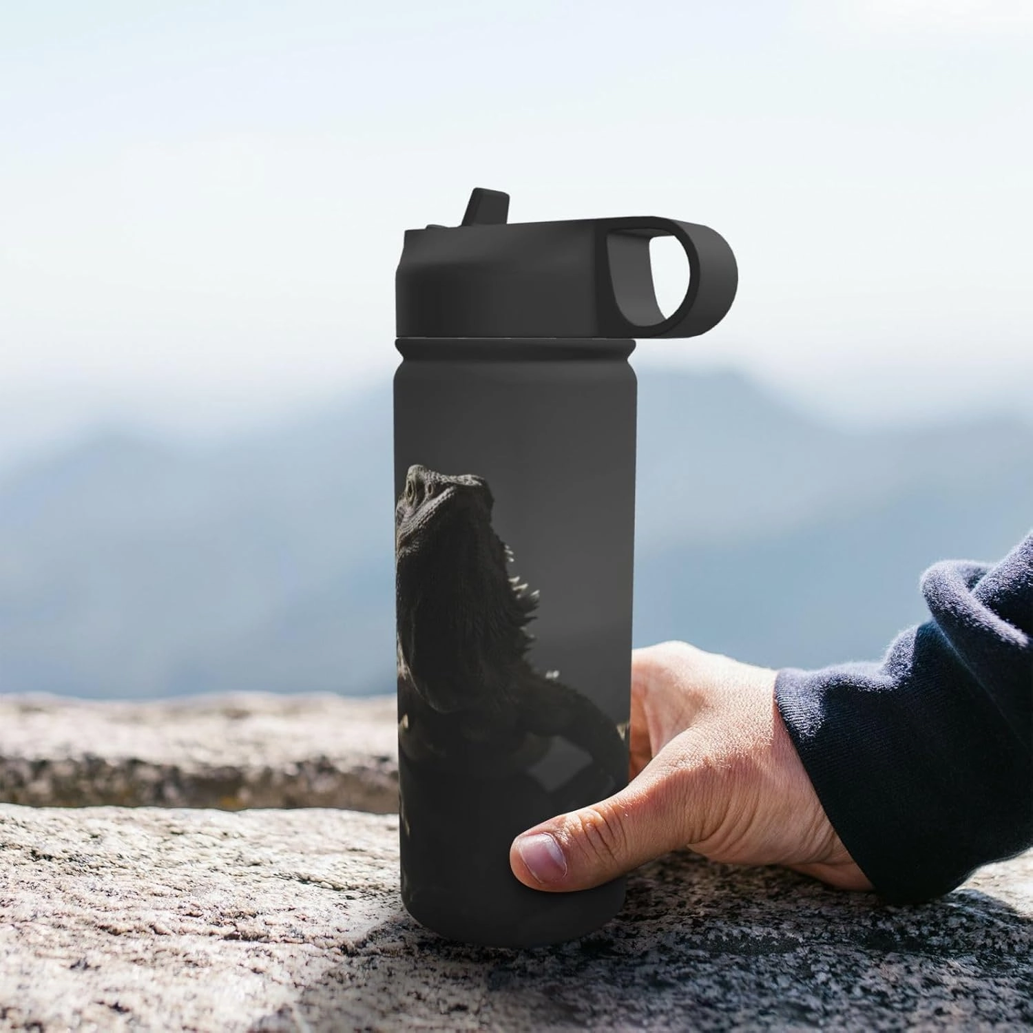 18Oz Sport Water Bottle Double Wall Insulated Stainless Steel, Cool Bearded Dragon Lizards Animal Black Adult Outdoors Sports Kettle with Straws, Not Afraid of Lipstick