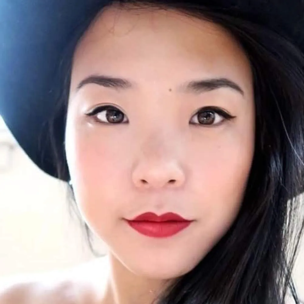 Premium Long Lasting Deep Red Matte Liquid Lipstick | Red Carpet Ready