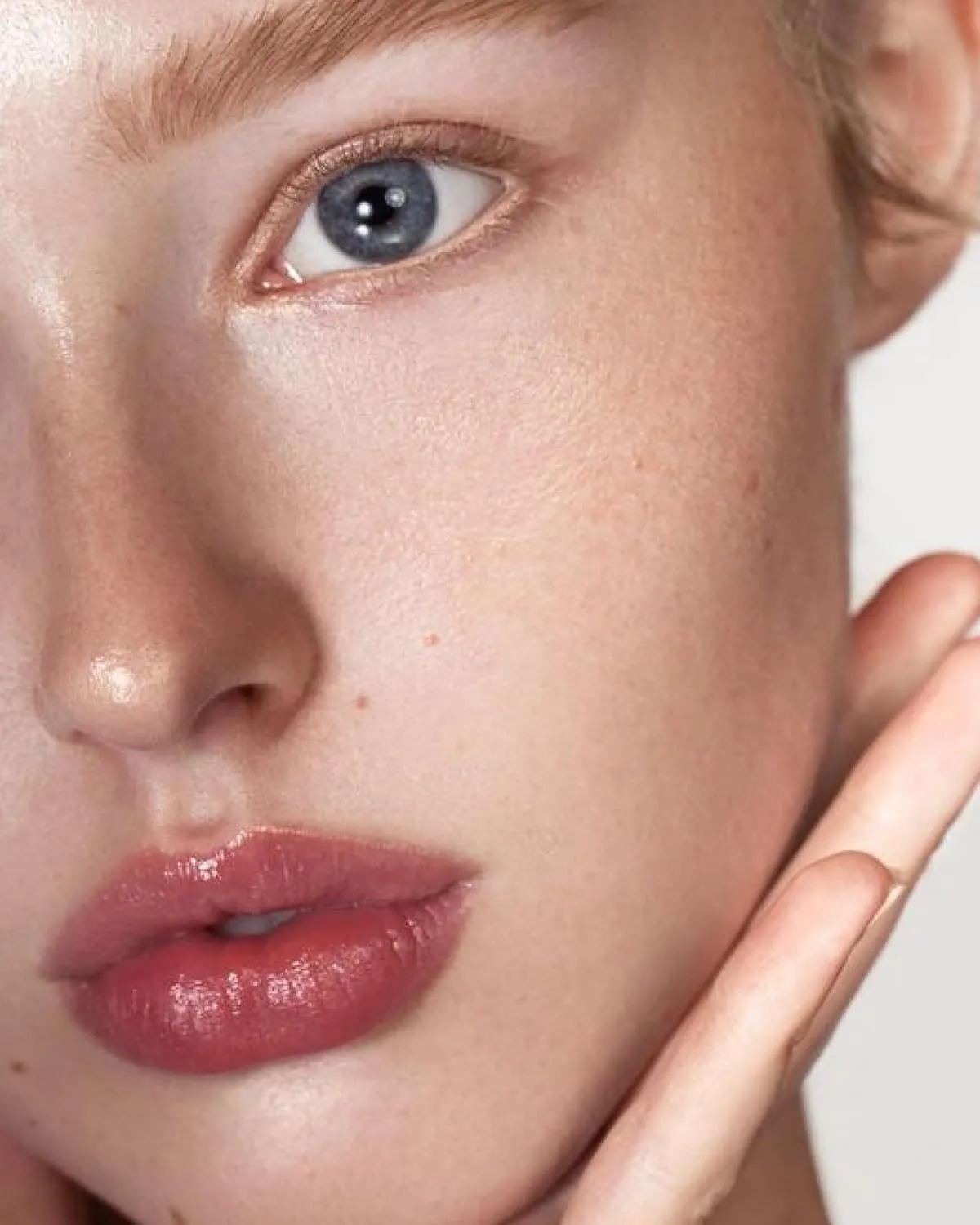 Sensual Vegan Lipstick Blur (10 Embrace, 0.12oz) - Long-Lasting Formula, Lightweight Matte Lipstick, Korean Makeup. Shea Cocoa Butter, Vegan.