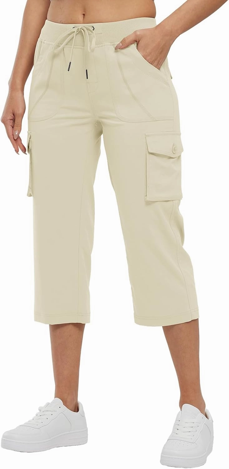 TBMPOY Womens Cargo Capris Lightweight Hiking Pants 6 Pockets Quick Dry Casual Outdoor Trip Loose Shorts Cropped Cotton