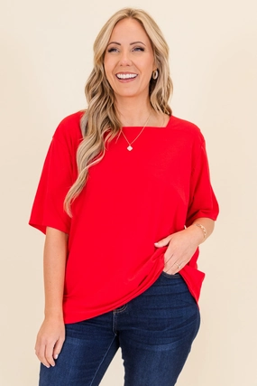 Vivid Imagination Top, Red Lipstick